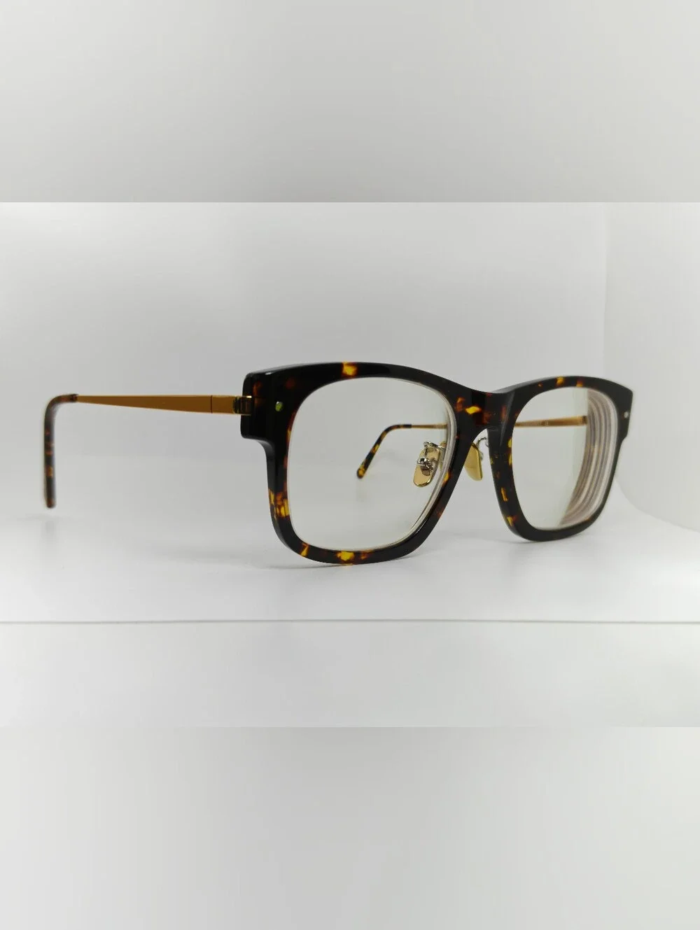 Carlyle. Tortoiseshell Square Frame Eyeglasses. Gold.